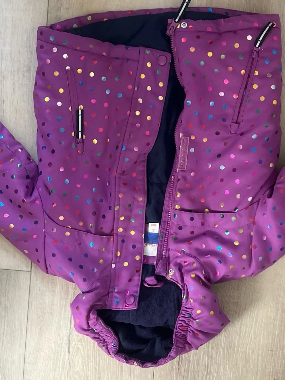 4T Winter Girls Holiday & Heart Print Pajama Bundle - Multicolor and Jacket